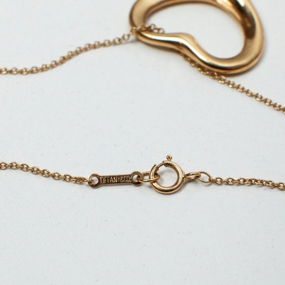 Vintage Tiffany & Co. Large Gold Heart Pendant Necklace - Picture 7 of 9